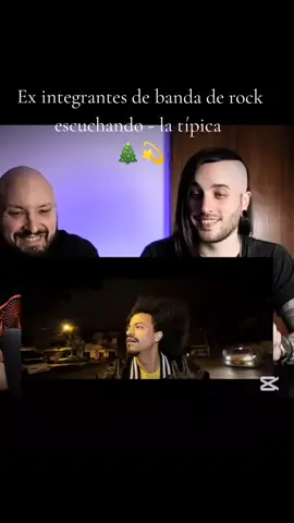 ex integrantes de banda de rock, escuchando , la típica de alcolirykoz, tema emblema de estás fechas navideñas en Colombia 🇨🇴#alcolirykoz #medellin #colombiana #navidad #rock #rap #tipica 