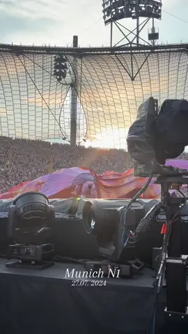 i can’t calm down i went to the eras tour  #erastour #taylorswift #munichn1 #erastoureurope #taylornation #swifties #swifttok #fyp 