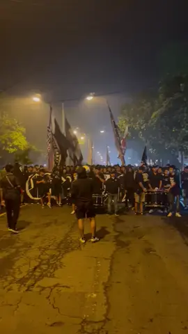 #persik #persikkediri #curvanord #cnc #curvanord1950  #cyberxtreme1950  #cyberxtreme #cyberextreme #ultras #kediri #kedirilagi #kediri24jam #macanputih 