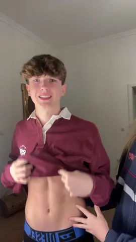 das video ist so randommmm @The Kapelariz @Romykapelari insta: toby.woess <3 #familywoess #viral #fy 