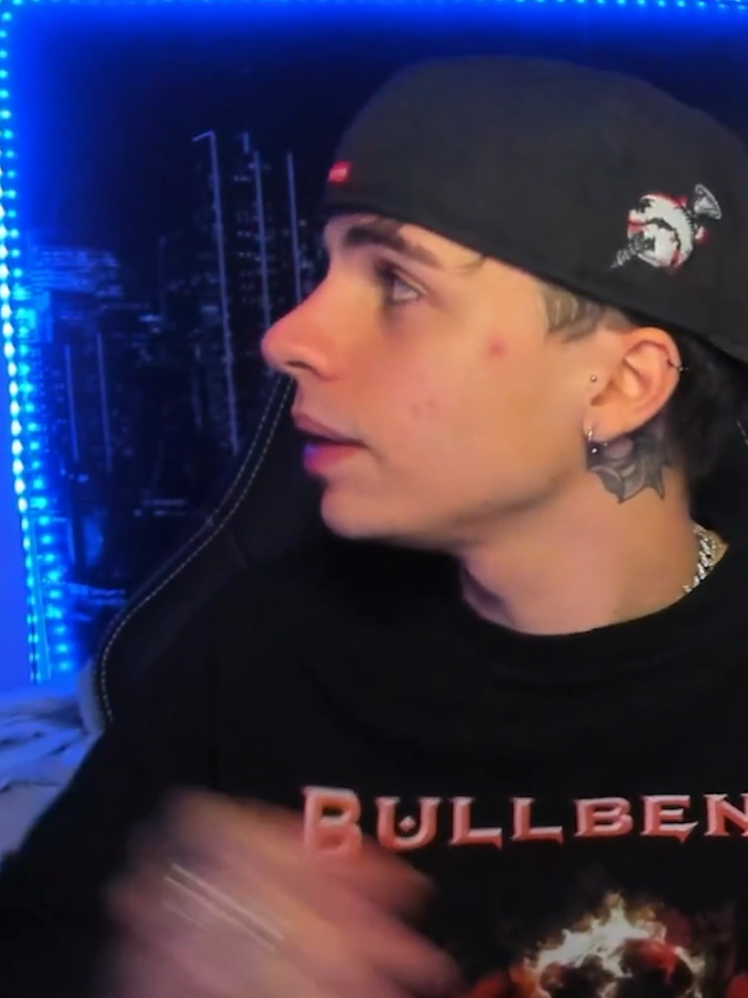 Ahi va @elmoskii_ @mernuel  #moski #mernuel #kick #parati