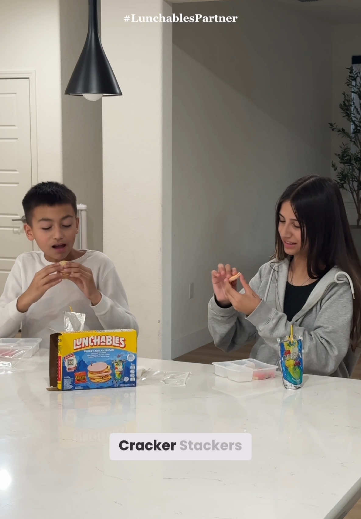 #LunchablesPartner As a busy parent, the afternoons fly by. @Lunchables make it easy when I need something quick and filling for my kids—they pack in some protein, and my kids love every bite! Lunchables keep us fueled for those busy afternoons. Try them today and see how they make your afternoons easier! #Lunchables #AfterSchoolSnacks #DadLife #Parenting