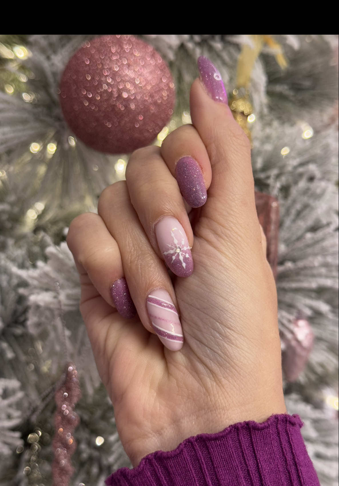 Risposta a @Sofia peluso13 UNGHIETTE NATALIZIE 🩷 Vi piacciono? 😍 #suppliedby 