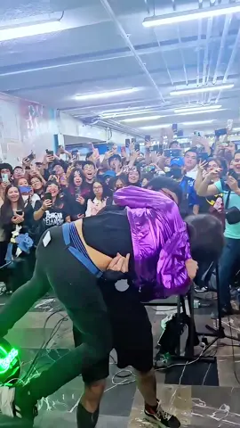 El chispas me hace un martinete #insulini #reggaeton @OswaldoSC01012 @CrisCosioMx @Los Espanta Suegras