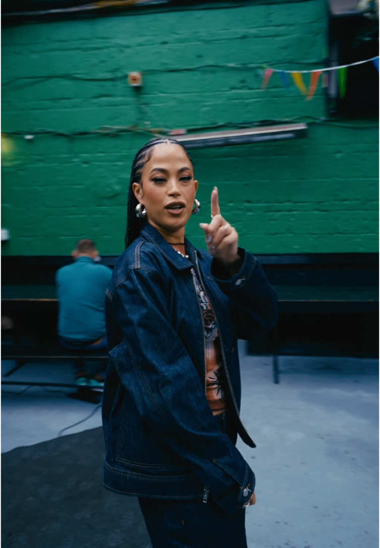 We gonna shine, light up until the mornin'🌟💕 #jazzy #nobadvibes #kilimanjaro #newmusic #afrohouse #electronicmusic #fyp 