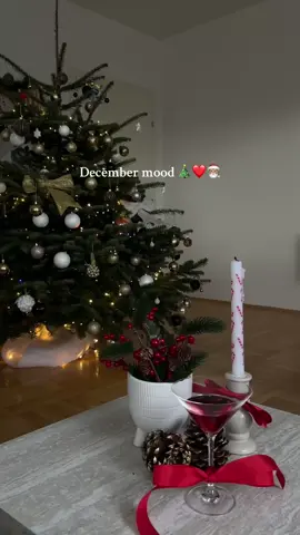 december mood 🎅🏽🎄✨❤️ #christmas #xmas #xmascountdown #fyp #foru #christmastiktok #trendin #viral 