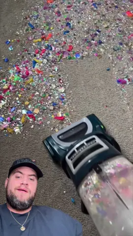 #duet THIS HOOVER IS CRAZY ! BUT WHY ALL THE MESS? - @Nyreh Vacs ASMR - IG - richardsalesofficial #viral #xyzbca #FYP 