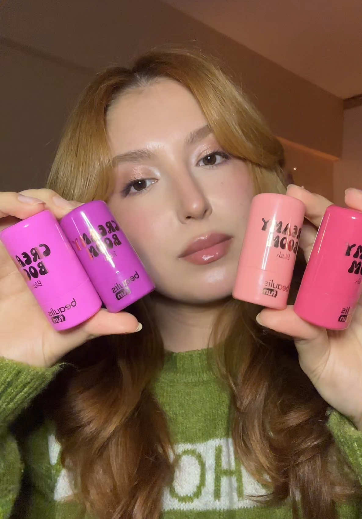 🎀🍑🍇🌺 Beaulis Fun Creamy Bloom allıklarının bende olan 4 rengini denedim sanırım sadece biri eksik. Sırayla pink velvet - creamy glory - midnight purple - rosewood #makeup #makyaj #blush #beaulisfun #fyp #foryoupage #kesfet #beaulis #creamybloom #shoppingaddict 