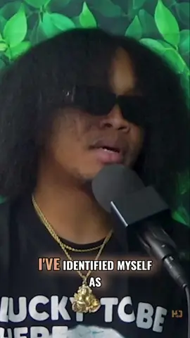 “Your first songs are always cringe, but that’s where the growth happens!” 🎶 Hyndrix (@stonedonfirst) reflects on his music evolution and keeping it real about the journey. Full episode OUT NOW! #WeHanginOut #SoundClashRadio #MusicGrowth #ArtistJourney #HipHop 