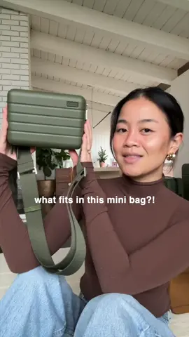 Testing the Away Mini Crossbody to see if it fits all the essentials. Obsessed with the olive green - and that it coordinates with the rest of my @away travel items. Such a perfect gift for the jet-setter in your life ✈️ #AwayPartner 