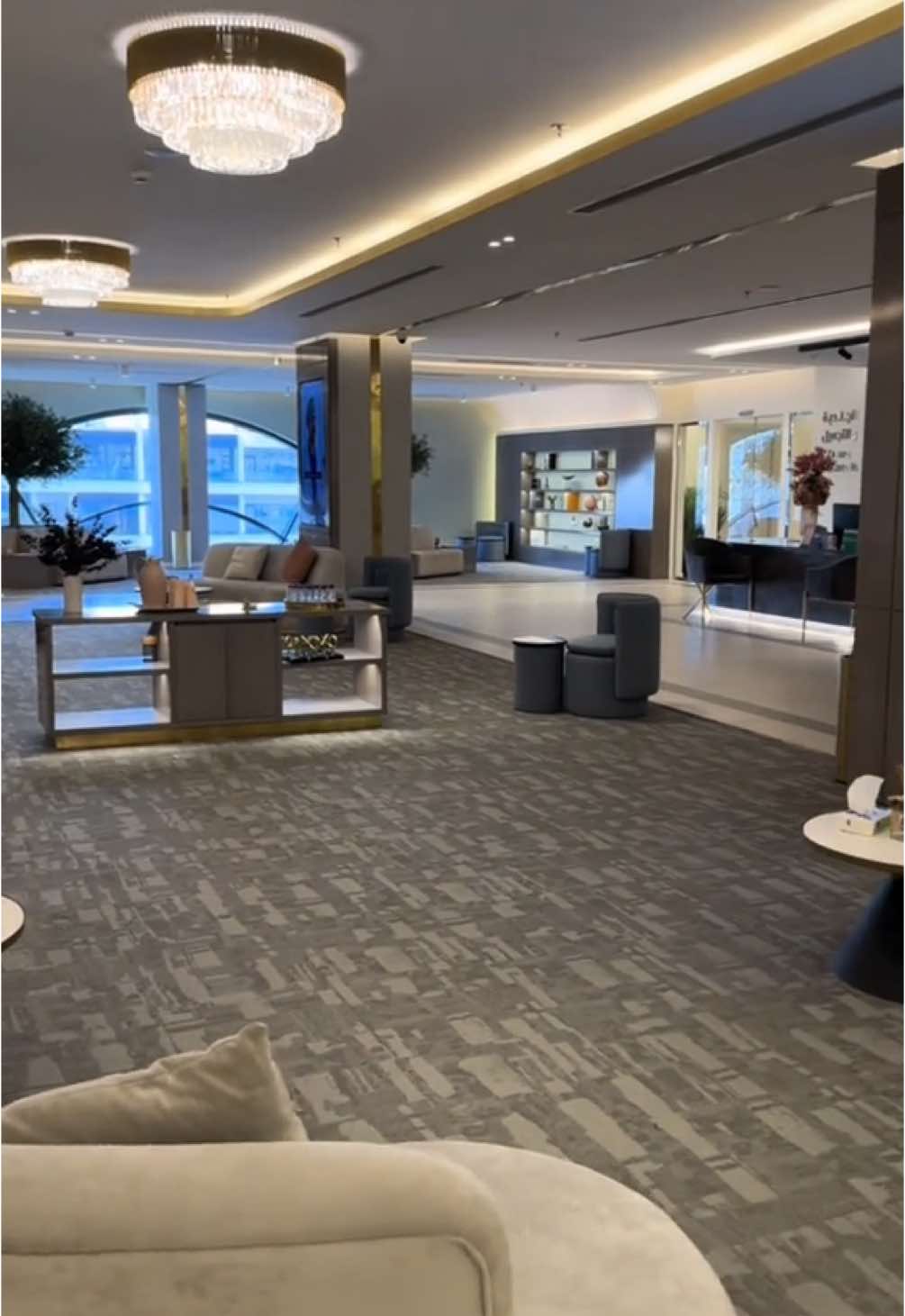 مرحلة تقطيع الندبات مع استشاري الجلدية والتجميل د.عبدالرحمن الدخيل @د. عبدالرحمن الدخيل  في عيادات @سيمفوني كلينك ✨symphony clinic  