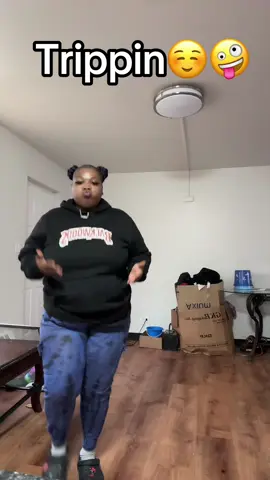 #trippin #tripout #viralvideo #meme #dance #explore #momanddaughter 