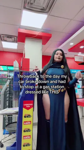 Luckily i wasnt alone 😀 #raven #accident #teentitans #brunomars #marvelrivals #ravencosplay 