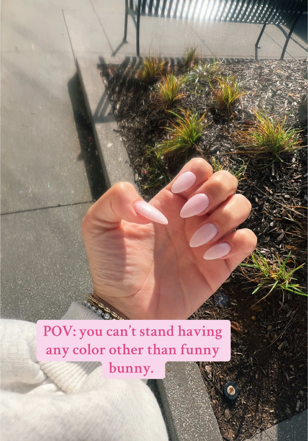 Its an identity crisis if not🐰🫧🩰 #foryou #nailinspo #funnybath #funnybunnynails #bubblebath 