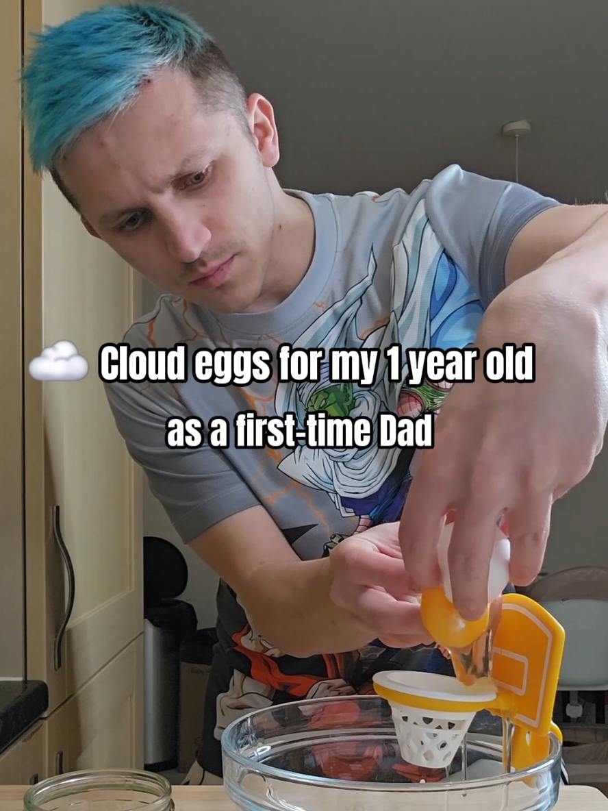 Making Cloud Eggs ☁️  For My Daughter 💓 #cloudeggs #cooking #cloudeggrecipe #cookingdad #dadcooking #makingfood #dadsoftiktok #Recipe #babyrecipes #toddlerrecipes #dinner #recipedinner 