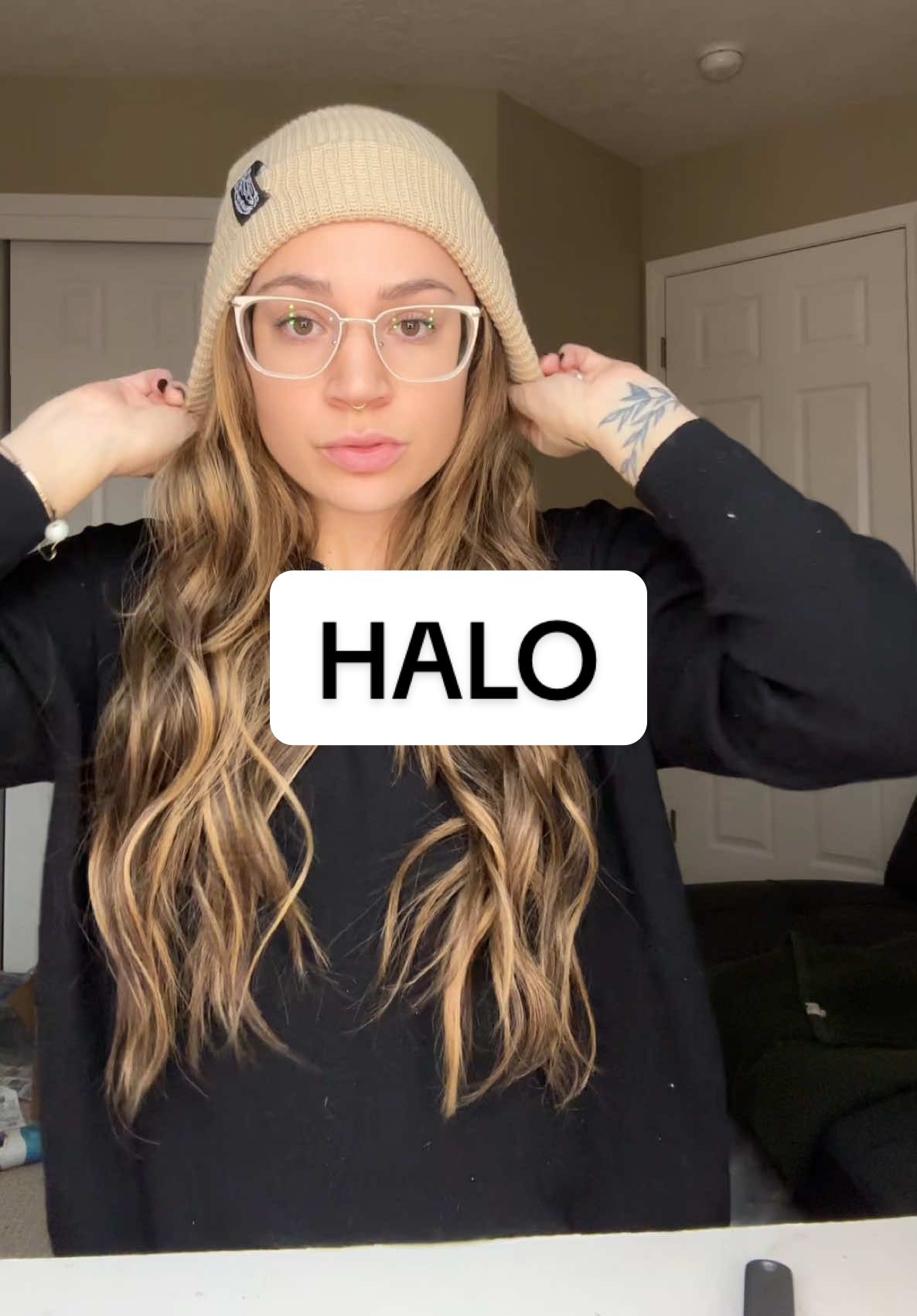 I feel like a whole new woman with this halo hair extension on 🙏🏼 ##haloextensions##hairextensions##TikTokShop##foryou