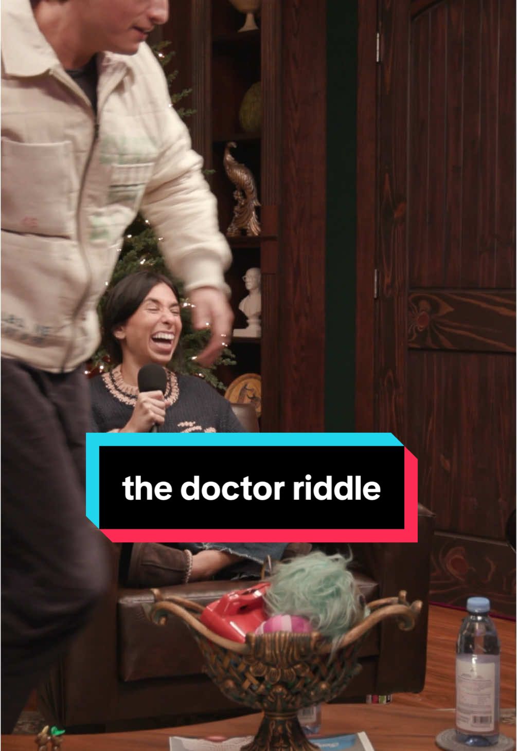 stumping @ilana glazer with the doctor riddle @Brooke Averick @Connor Wood 🐸 @TMG Studios 