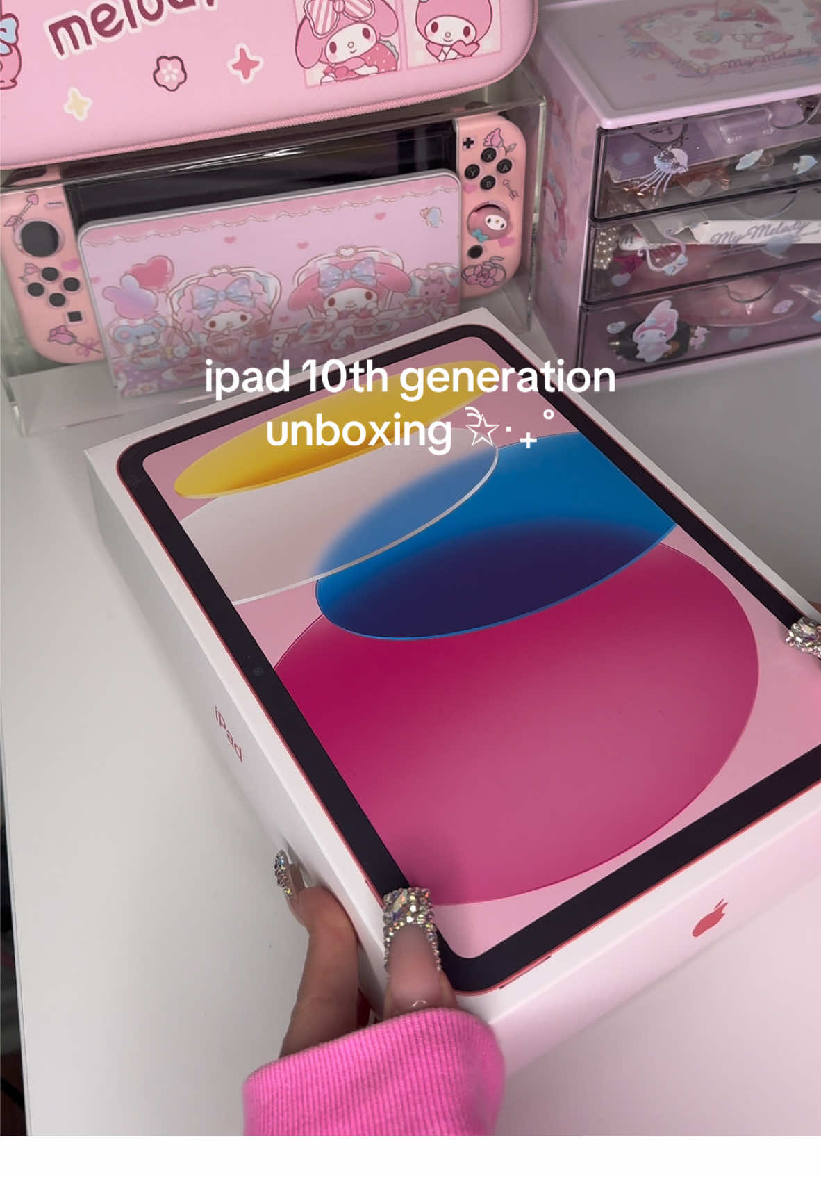 pink iPad! I love the purple pencil 💕#ipad10thgen #ipadunboxing #pinkipad #ipad #asmrunboxing #ipadunboxingasmr 