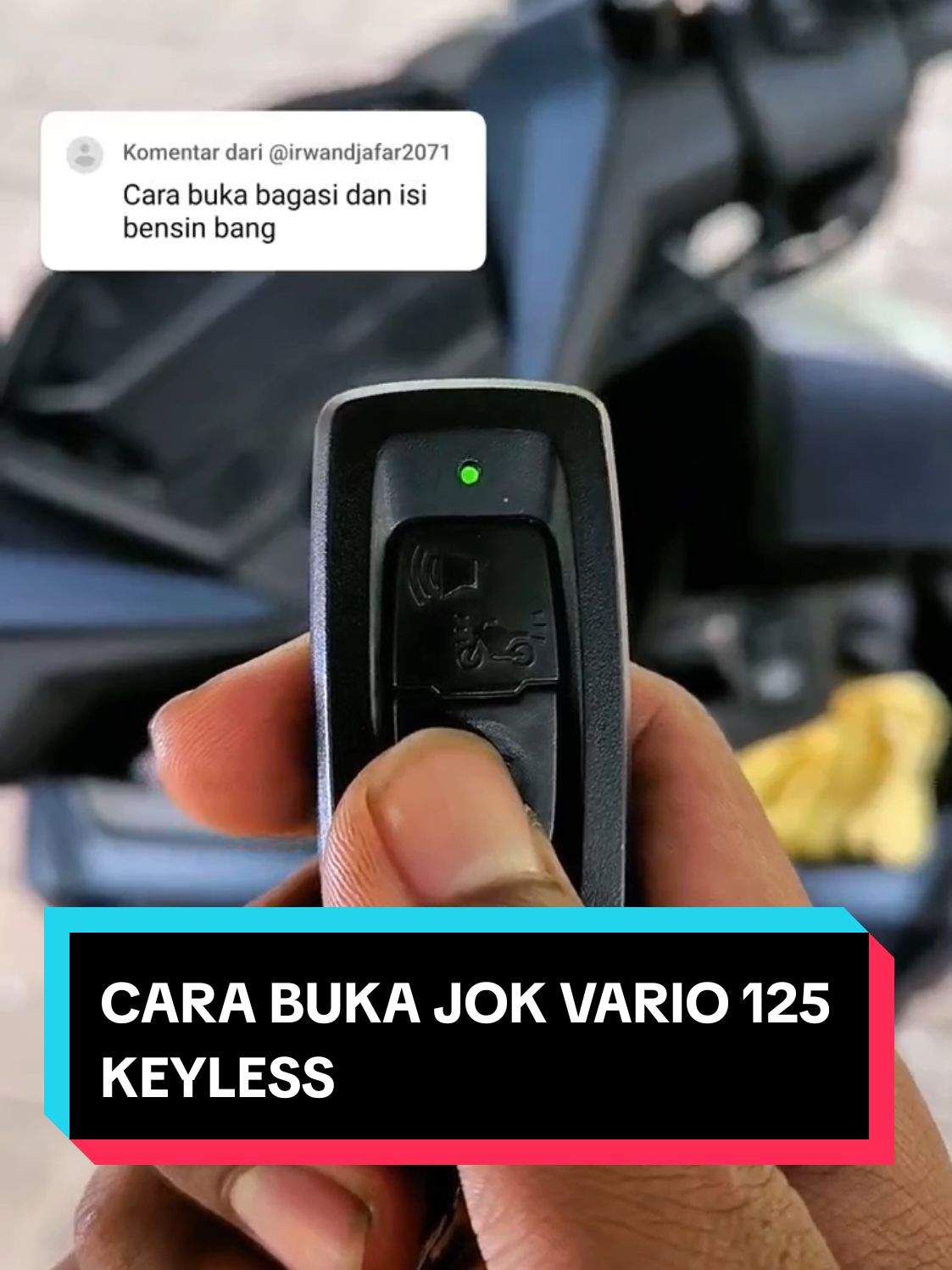 Cara buka jok Vario 125 keyless #keyless #smartkey #hondakeyless #vario125 #vario125new #variokeyless #carabukajokvario #keylessvario 