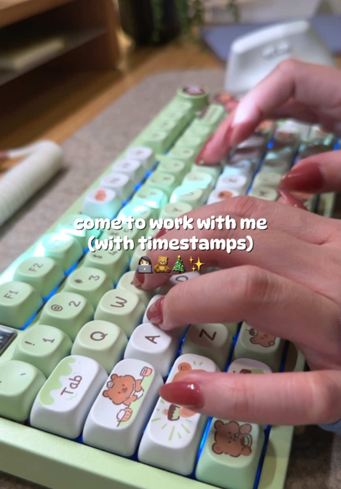 Happy Monday!🎄❄️✨ last week of work before we go on break! Cant believe christmas is next week! 😭 @Logitech @Logitech G @IKEA @Branch @Chobani @Epomaker Keyboard  🏷️: #asmrsounds #dayinmylife #dailyvlog #workwithme #desksetup #wh #wfhlife  #wfhjobs #wfhsetup #cometoworkwithme #foryou #asmr #morningroutine #workvlog