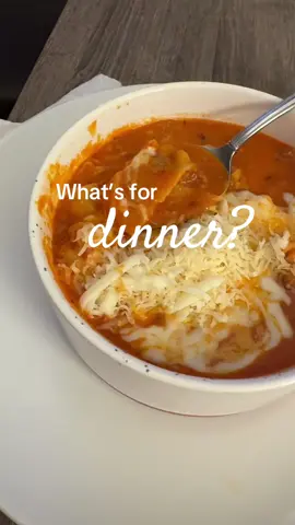 #creatorsearchinsights #whatsfordinner #DinnerIdeas #meals #lasagna #lasagnasoup #yum #pasta #pastadinner #cozymeals #cozymealsathome 
