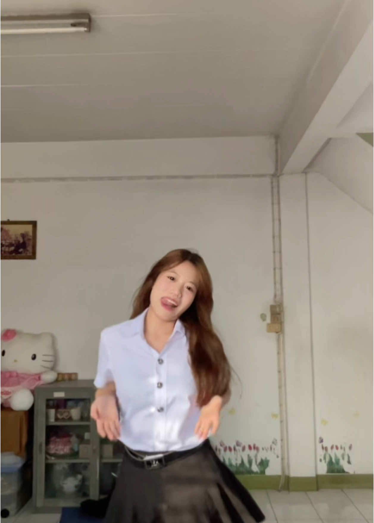 ไม่ค่อยสนิทกับร่างกาย😡 #ku #wlw 