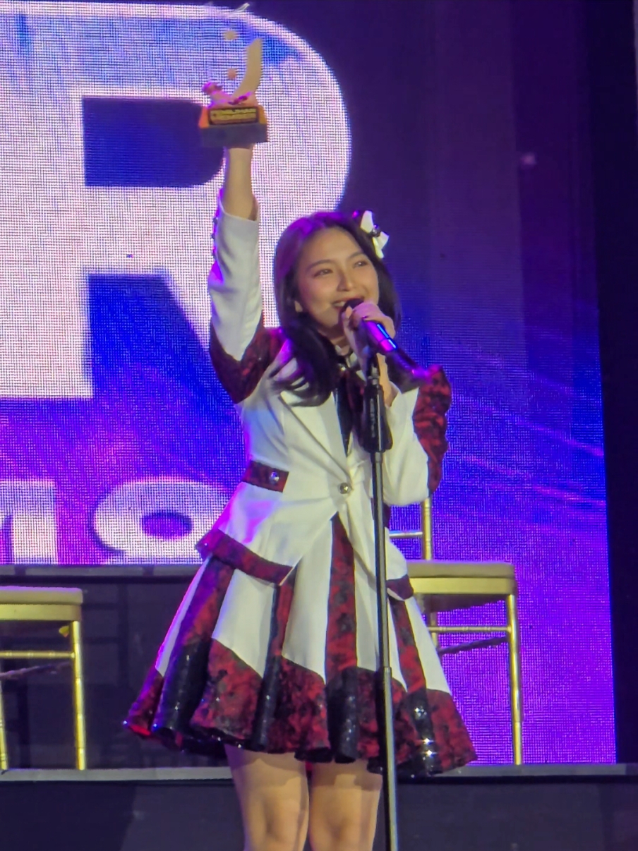 infinity number #8 congrats @gracia jkt48 proud of you, still going strong even after ten years journey, i'll always support you ☺️🤍 #graciajkt48 #jkt48 #jkt48sousenkyo2024 #jkt48wonderland 