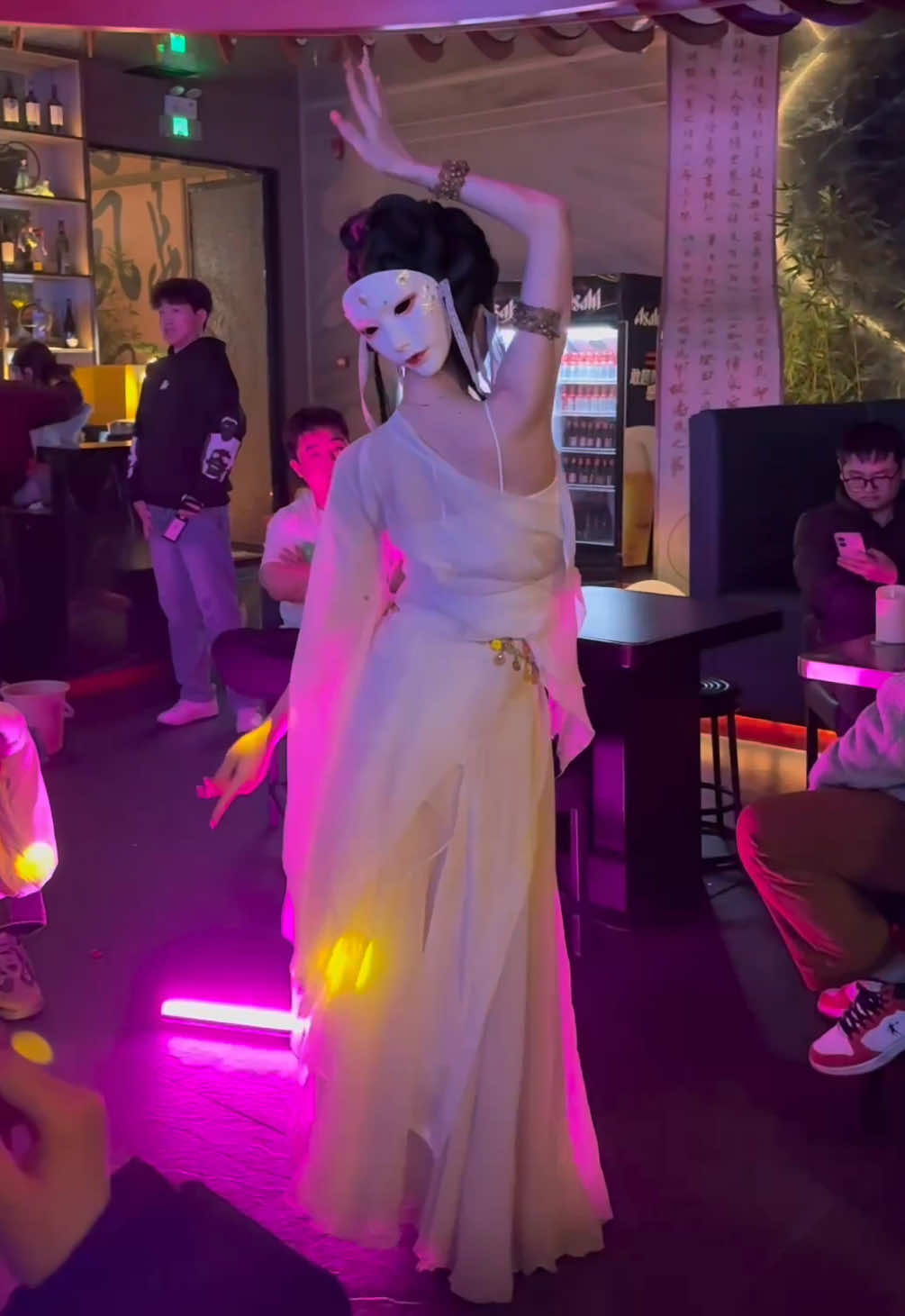 #cổtrang #múacổtrang #cotrangtrungquoc #muacotrang #dance #club #bar #douyin #thinhhanhtiktok 