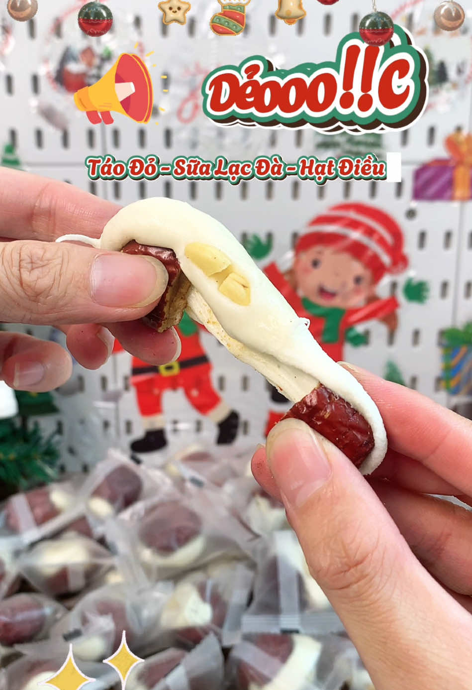 Táo Đỏ Kẹp Sữa Lạc Đà Hạt Điều set 1kg ngon lạ. Món ăn ngày tết cho gia đình. #salegiuathang #taodokepsualacda #taodotancuong #taodokepsua #food #monngonmoingay #reviewanngon #muataitiktok #tiktokshop #monanngaytet #tet2025 