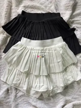 Pleated skort na perfect for christmas party at year-end party siss!! #titaoutfits #classyoutfits #richtitaoutfits #skort #skirt #pleatedskirt #pleatedskort #creatorsearchinsights 