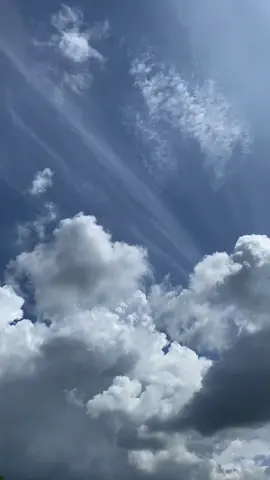 bagaimana aku memiliki mu sedangkan kamu jauh di atas sana #4u #lagutimur 