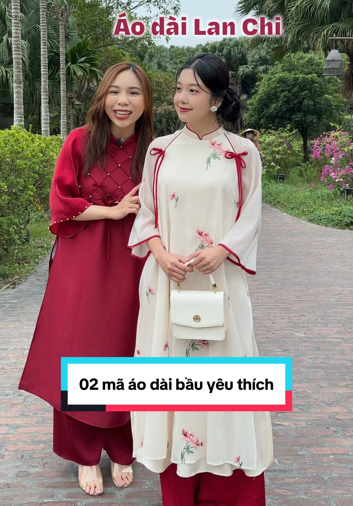 Một trong những mẫu áo dài được đông đảo mẹ bầu yêu thích là đâyy 🥰🥰 #lamme #lammeghelamme #mebau  #aodaivietnam #aodaicuoi #aodaicachtan #aodaimebau #vaybau #landaulamme #mebaumacgi #thoitrangmebau #outfitmebau  