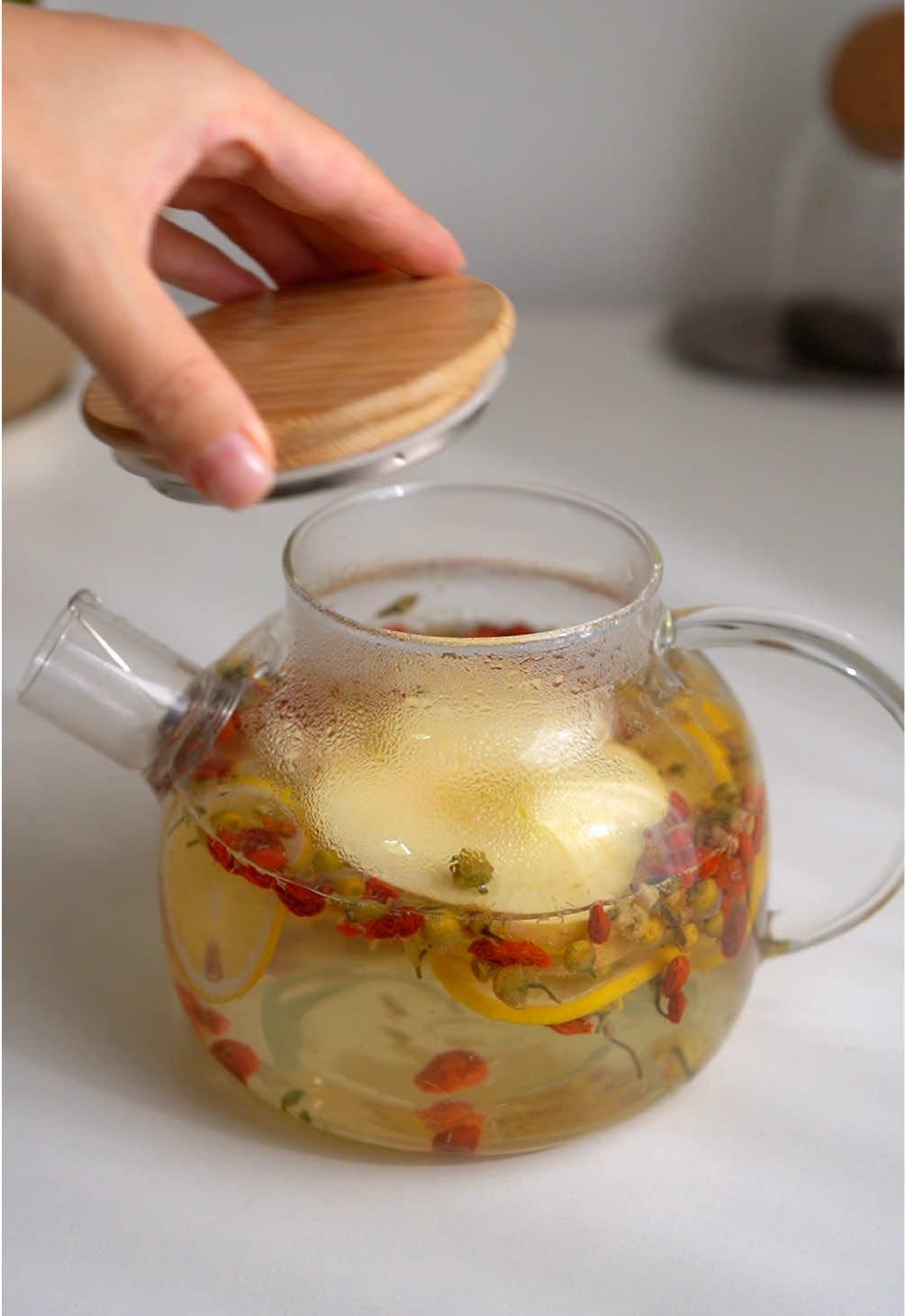 Goji berry + chamomile + lemon + apple  #fruittea #teatime #homemade #herbaltea 