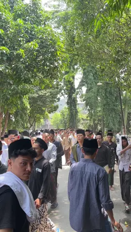 Brangkat Musyawarah Santri Lirboyo #fyp #pondoklirboyo #lirboyo #lirboyokediri #3tokohlirboyo #santrilirboyo #kediri #pondokpesantrenlirboyo #hariguru #pondok #masyayikh #lirboyobersholawat #santri #kediri24jam #kedirilagi 