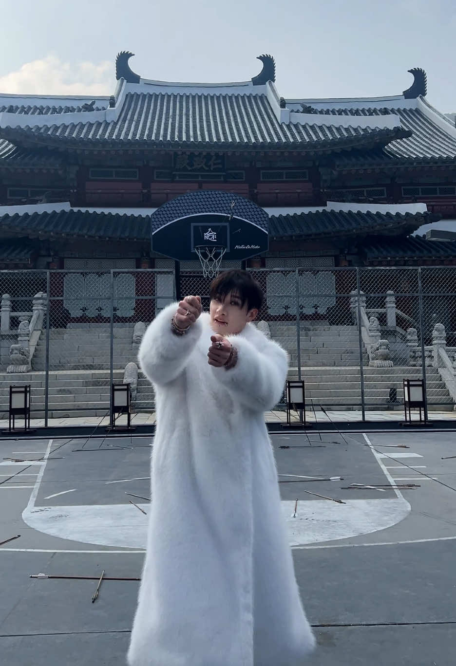 This 🐺 stage, walkin on water #StrayKids #스트레이키즈 #방찬 #BangChan #合 #HOP #WalkinOnWater #StrayKidsComeback #YouMakeStrayKidsStay #NewMusic