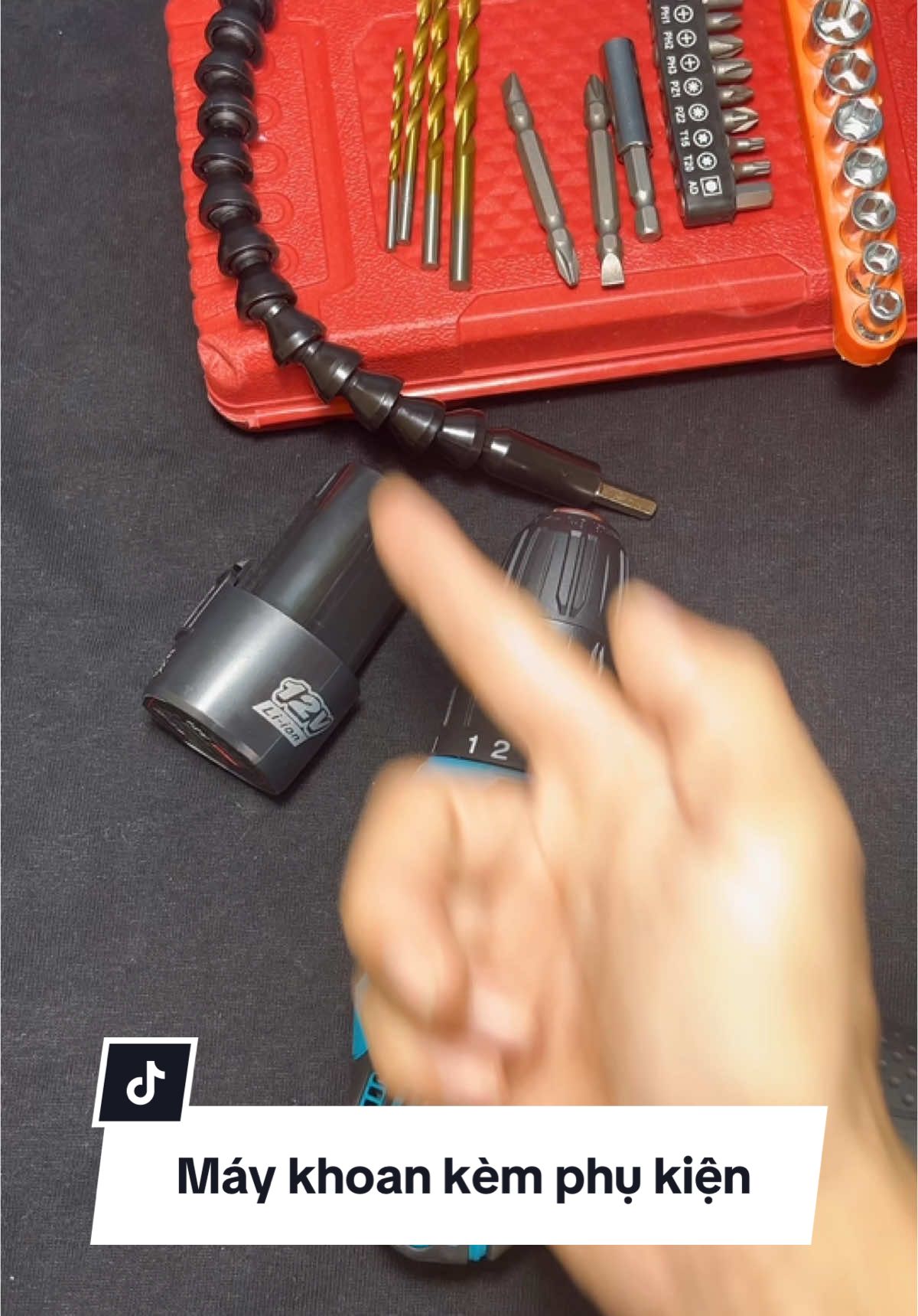 Bộ máy khoan pin cầm tay kèm 27 món phụ kiện. #maykhoanpin #maykhoancamtay #maykhoanpinkemphukien 