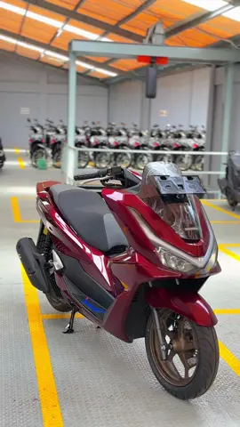 New Honda Pcx 160 Abs Roadsync ✅ Tunai/Kredit ➡️ PERSYARATAN HANYA KIRIM FOTO KTP & KK *ASLI DOMISILI MALANG JAWA TIMUR* (Proses dari rumah) ➡️ Bisa TUKAR TAMBAH Motor yang Lama ( All Merk)  Hubungi ☎️ Farid Honda Kartika sari Malang ( Pasar Besar)  Tlp/Wa https://wa.me/6285706379931 #NewPcx160 #Pcx160 #HondaMalang #HondaMalangRaya #HondaMalangJawaTimur 