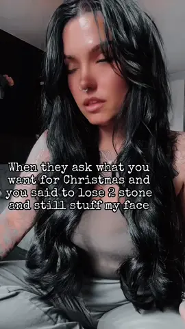 Please #onthisday #girlswithink #girlswithinkandpiercings #tattooedgirl #tattooedandpierced #over30 #christmas2024 #eminem 