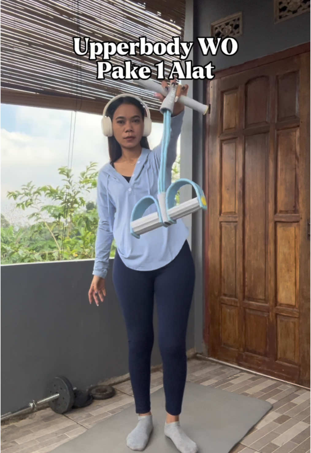 Homeworkout pake 1 alat, cocok bgt buat pemula yg mau mulai olahraga Alatnya dr @TrailTop Official Store #homeworkout #tummytimer #fypシ #upperbodyworkouts #WorkoutRoutines #fypdongggggggg 
