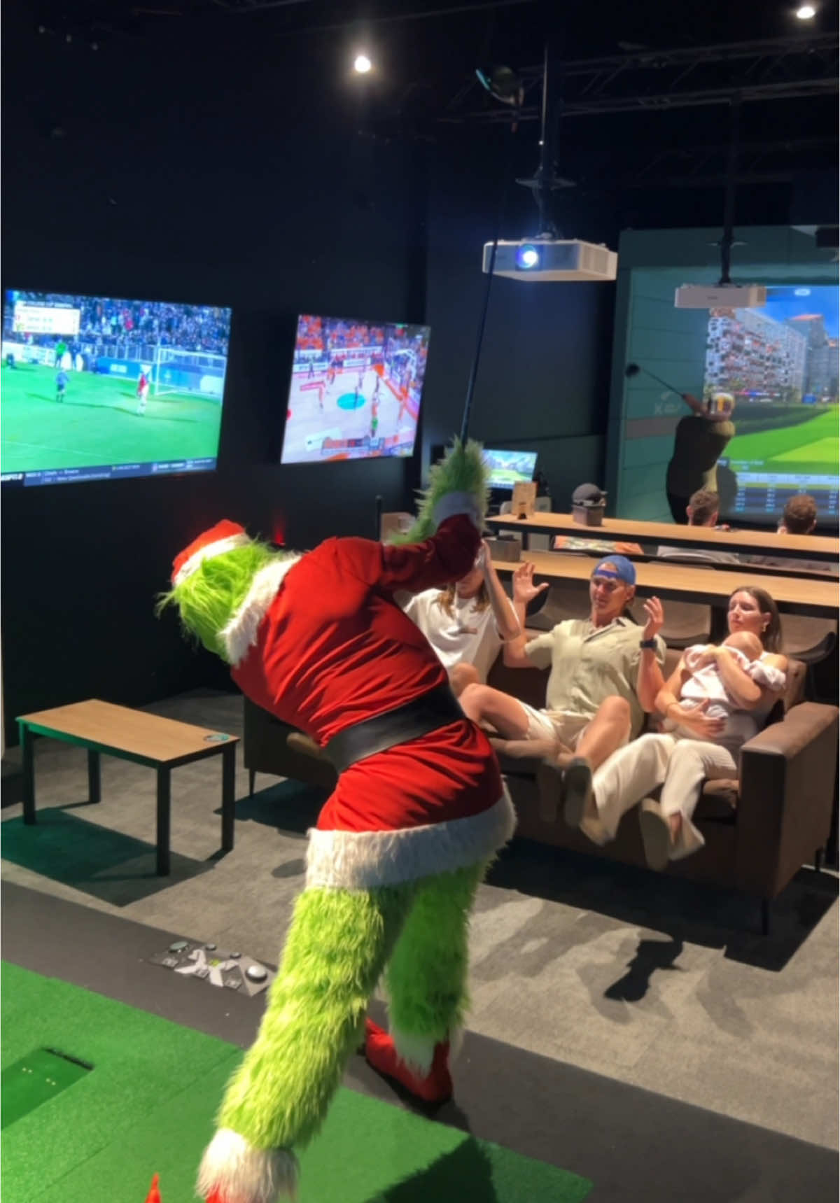 Grinchy visits Australia’s favourite indoor golf and bar venues! @X-Golf Australia #8daysleft #christmas @Gloria Boyd #grinchytoksocks #rockingham #fyp #golf #golftiktok 