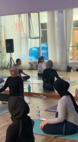 #yoga #yogatok #yogajatinangor #jatinangor 