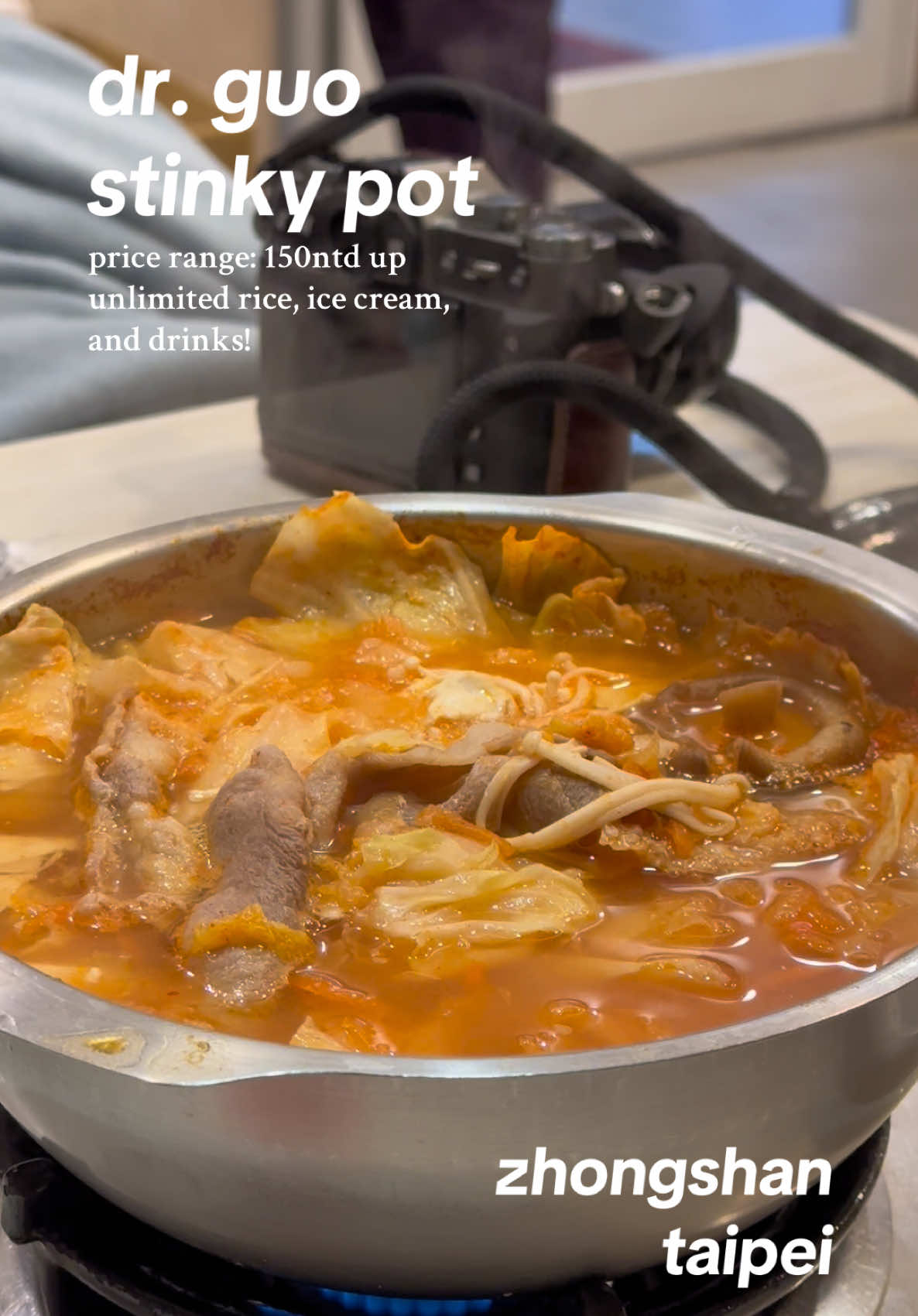 dr. guo stinky pot – a hidden gem we discovered at zhongshan ⭐️ #taipei #taiwan #fyp #zhongshan 