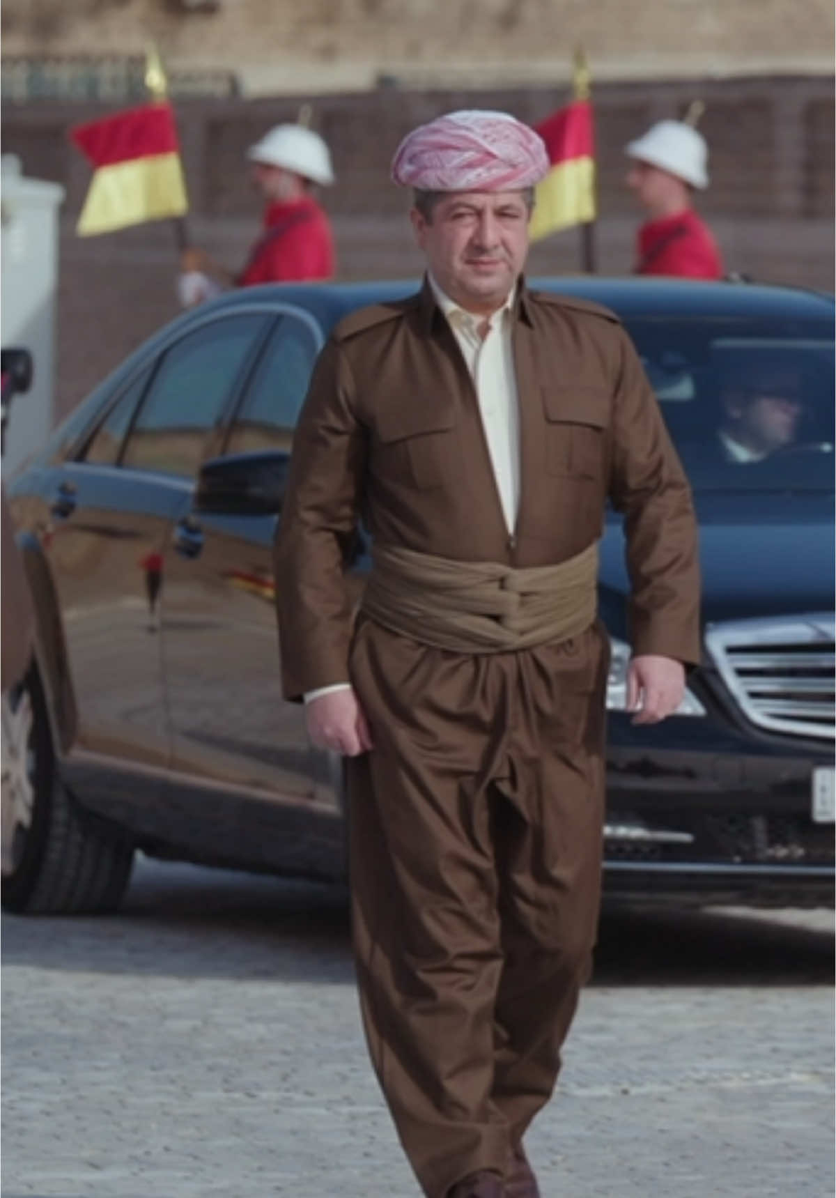 #دژەتیرۆری_کوردستان💛🦅💛 #sarokbarzani #ئاڵای_کوردستان #bragawra👑 