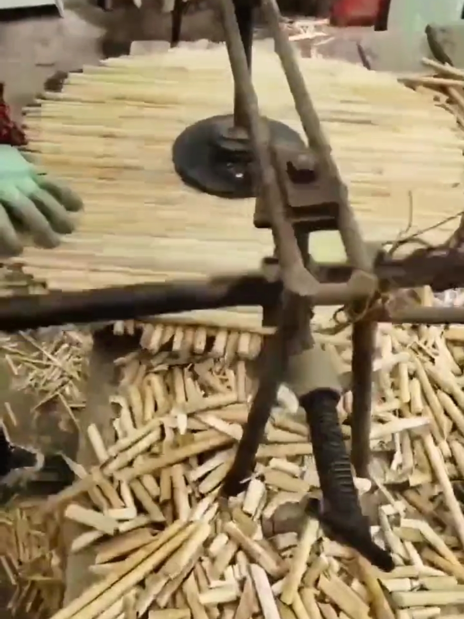 #satisfying #machines #in #action 