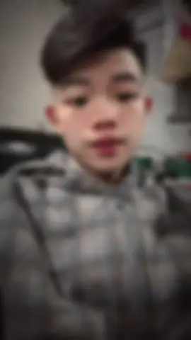 Có tiền đời đẹp hết tiền tình bỏ bạn lơ chẳng nhìn #tamtrang #buon_tam_trang #chuối #xahoi 