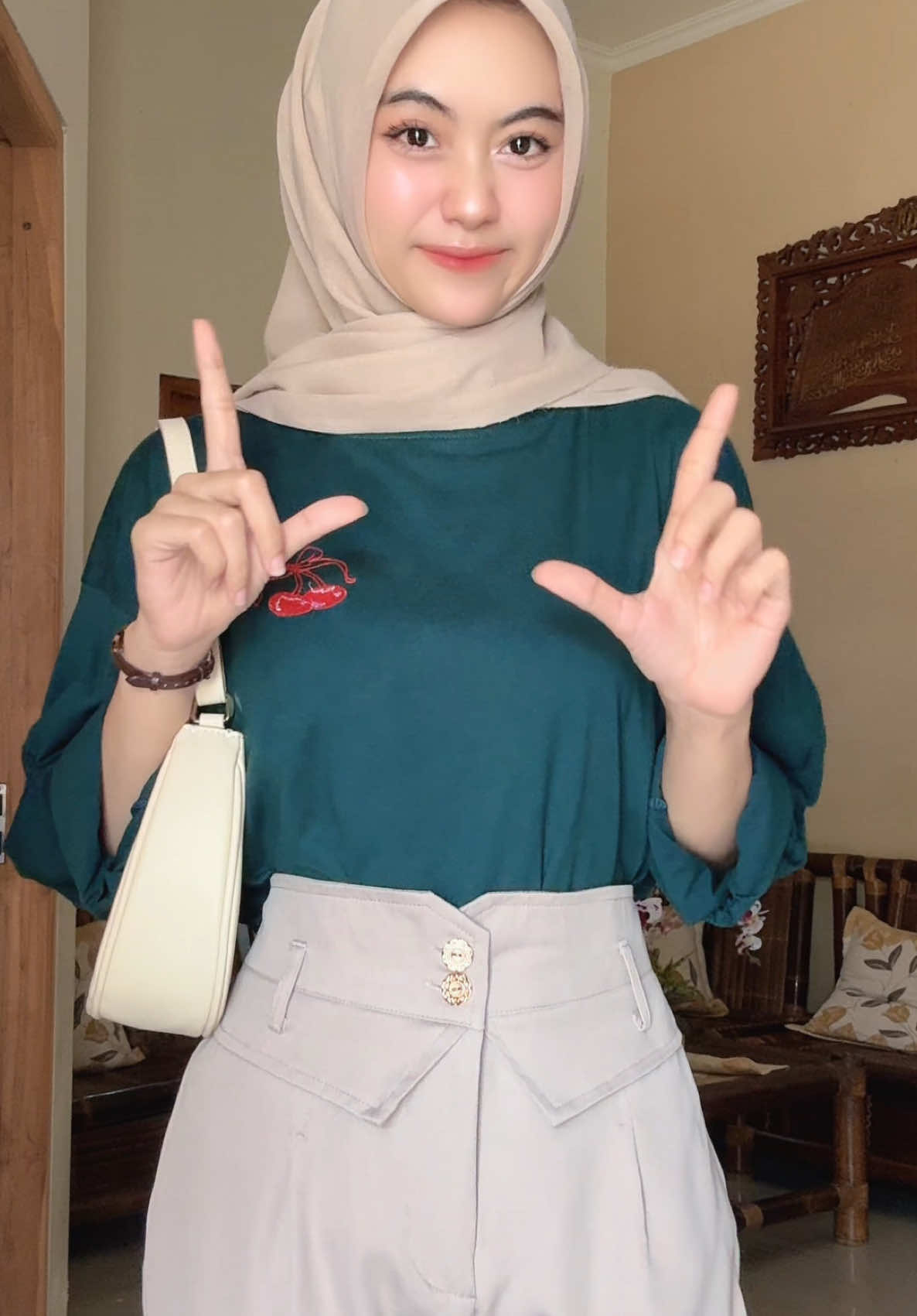 Segemes ini murahh powl😭