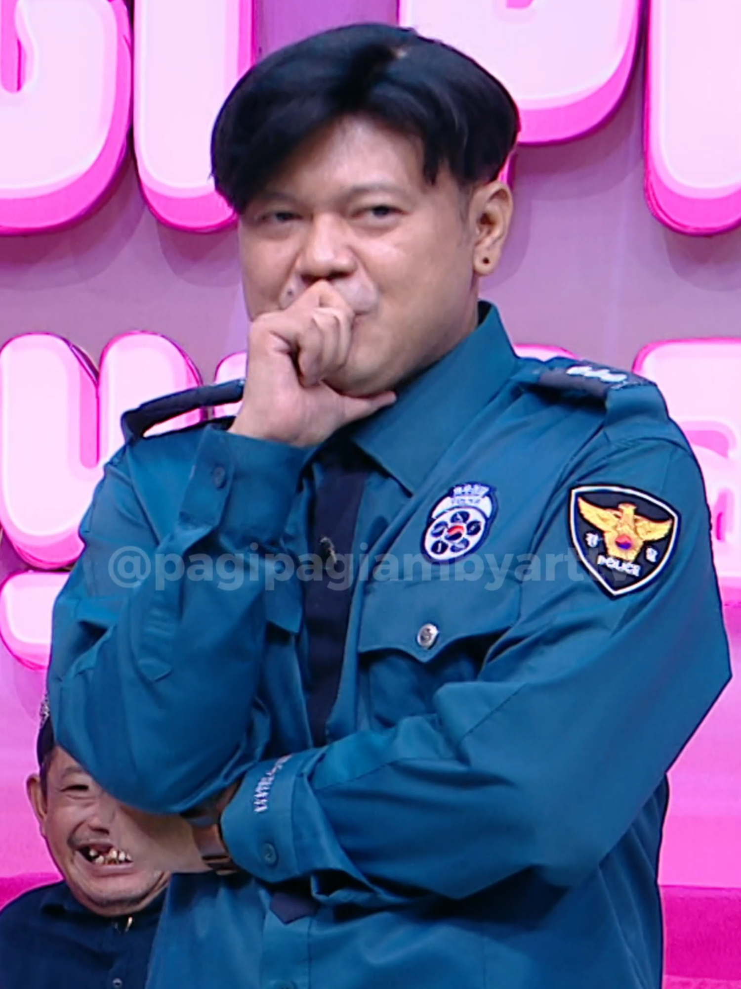 Korea cabang Cihampelas ini mahh 😂😂 @rinanose_josscy @deonsetiadinata