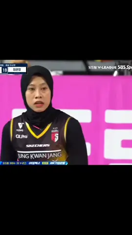 Red Sparks vs pink spiders 3-1 Aksi megatron 🔥#megawatihangestri  #volyball #kovovleague  20 24/20225