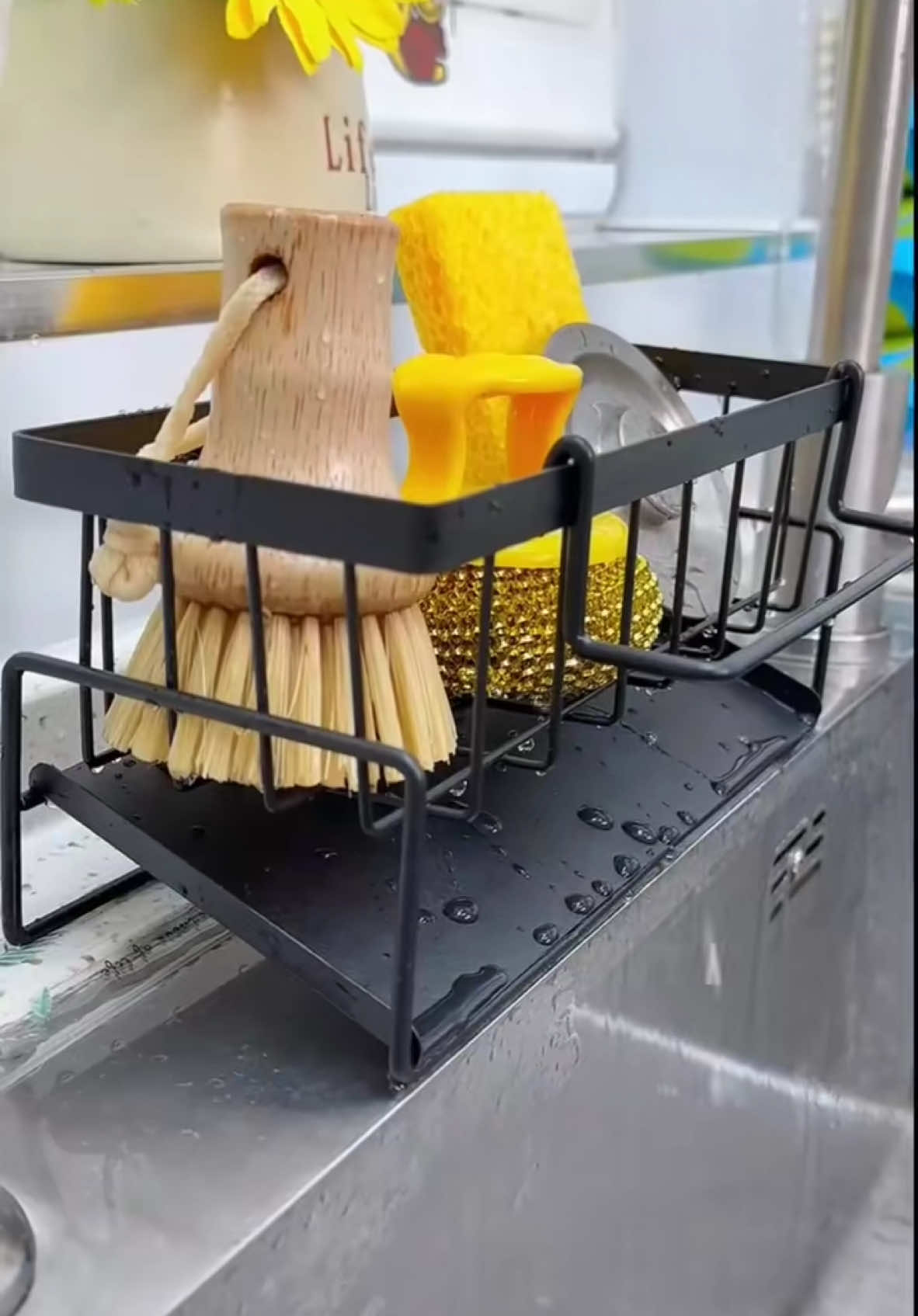 ชั้นวางเศษผ้า ตะกร้าสเตนเลส 304 ระบายน้ํา ระบายน้ํา พร้อมก้านแขวน ถอดออกได้ สําหรับอ่างล้างจาน ##ชั้นวางของ##ชั้นวางตะกร้ามินิมอล##ชั้นวางของอเนกประสงค์##ที่วางฟองน้ําล้างจาน##ของใช้ในบ้าน##ของดีบอกต่อ