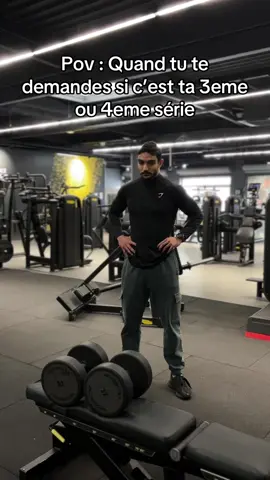 Quand la séance est intense et que tes perdu 😂 Inscriptions à l’accueil de votre club ou en ligne, lien dans notre bio 😁🔗 📍1525 route de Frans, 69400 Villefranche sur Saône  #fitnessparkofficiel #Fitness #fitnesspark #motivation #sport #fitnessmotivation #musculation #villefranchesursaone #force #pourtoi #foryou #fyp #funnyvideo #drole 